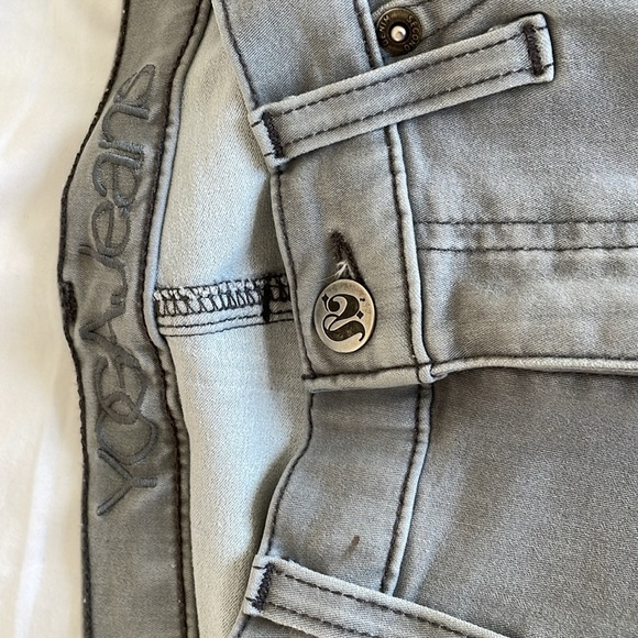 Yoga brand jeans - Picture 2 of 4